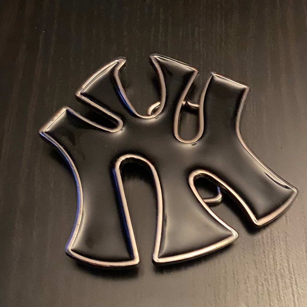 MLB New York Yankees Belt Buckle